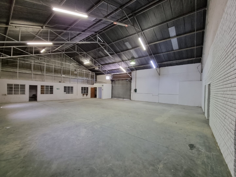 To Let commercial Property for Rent in Harrismith Free State